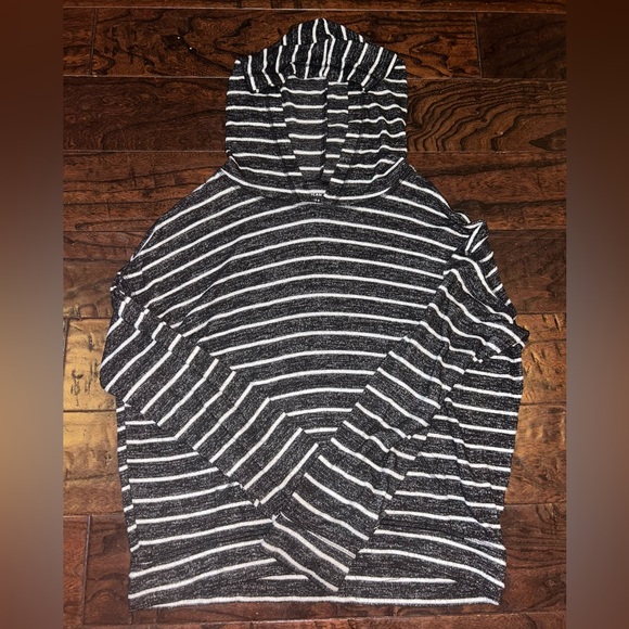American Eagle Outfitters Tops - American Eagle Outfitters Black and White Striped Hoodie